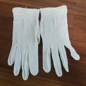 Vintage ladies gloves